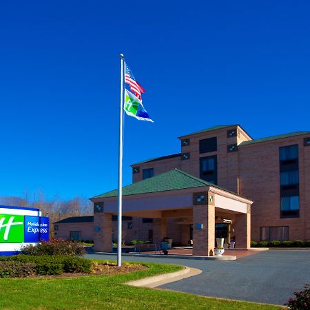 Holiday Inn Express Easton By Ihg Exterior foto