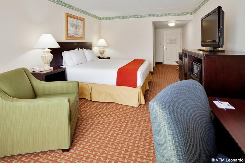 Holiday Inn Express Easton By Ihg Exterior foto