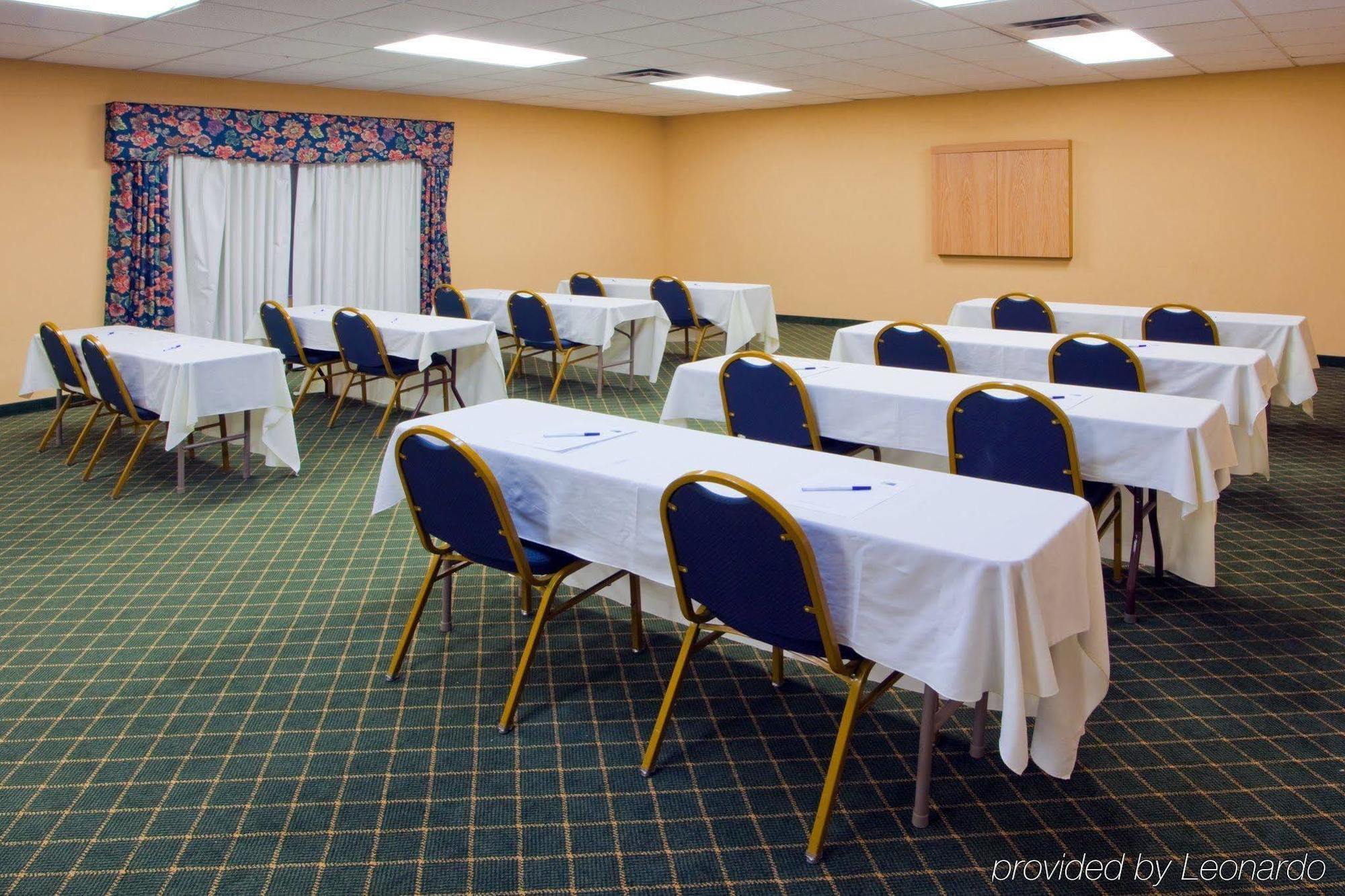 Holiday Inn Express Easton By Ihg Facilidades foto