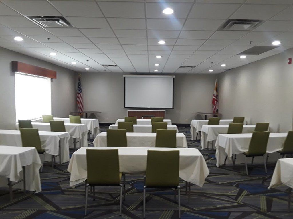 Holiday Inn Express Easton By Ihg Exterior foto
