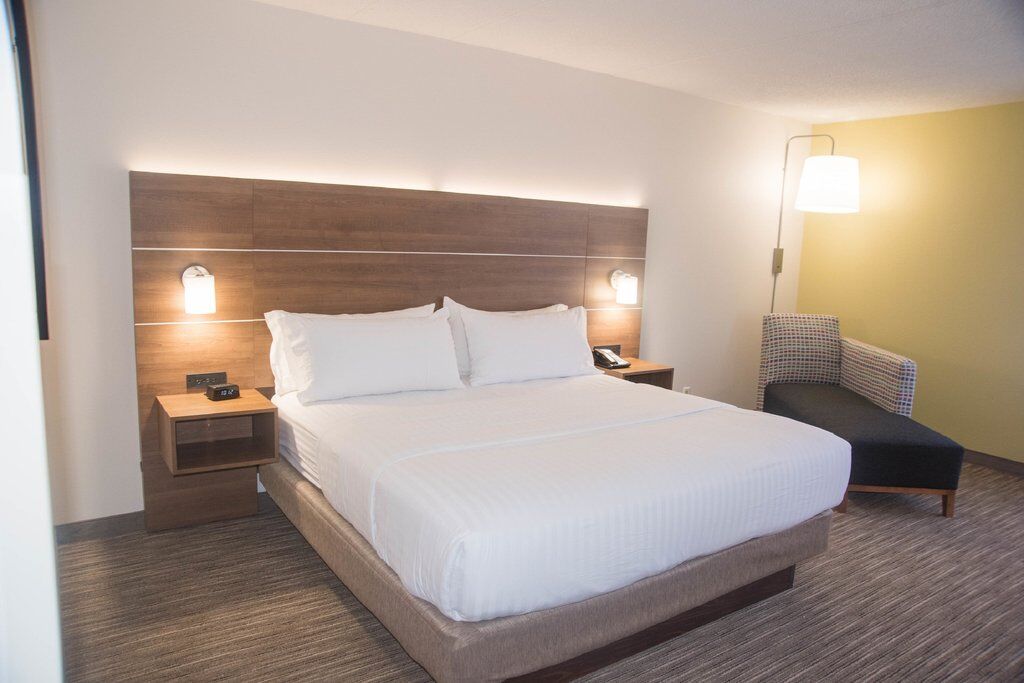 Holiday Inn Express Easton By Ihg Exterior foto